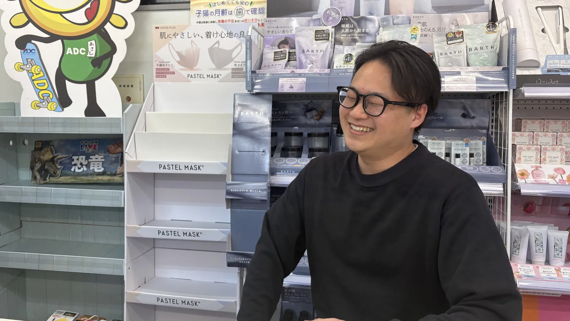 「お願いする覚悟」が生んだ1日2時間の余白。営業と管理部門を変えた伴走支援 – アサヒ・ドリーム・クリエイト株式会社 〜営業部門で1日2時間の工数削減、管理部門で給与計算の月5時間をゼロに〜