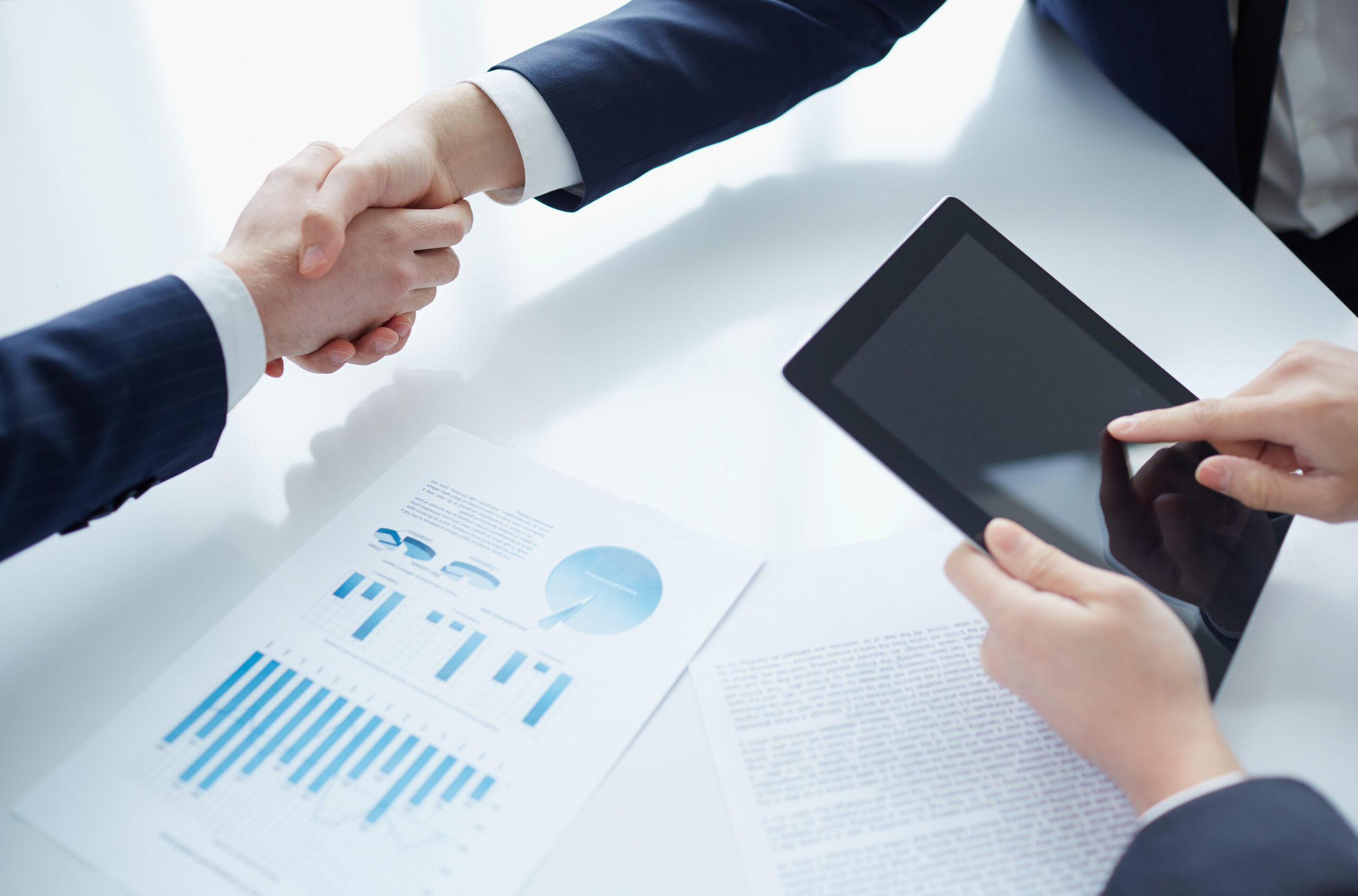 経理業務の外部委託｜業務効率化と経営の質を同時に高める方法