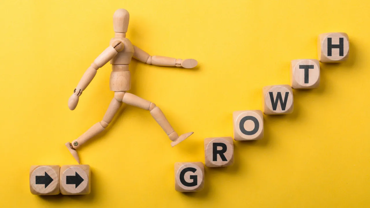 業務改善の進め方を解説！ 成果を上げる実践ステップと役立つフレームワーク