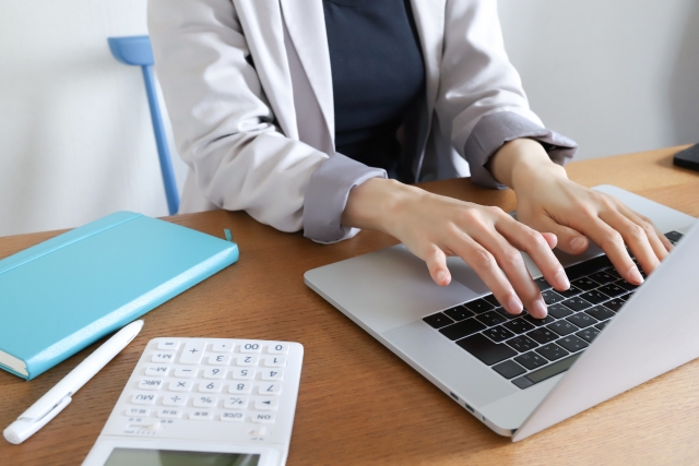 中小企業の経理課題を徹底解説！属人化防止と効率化のポイント