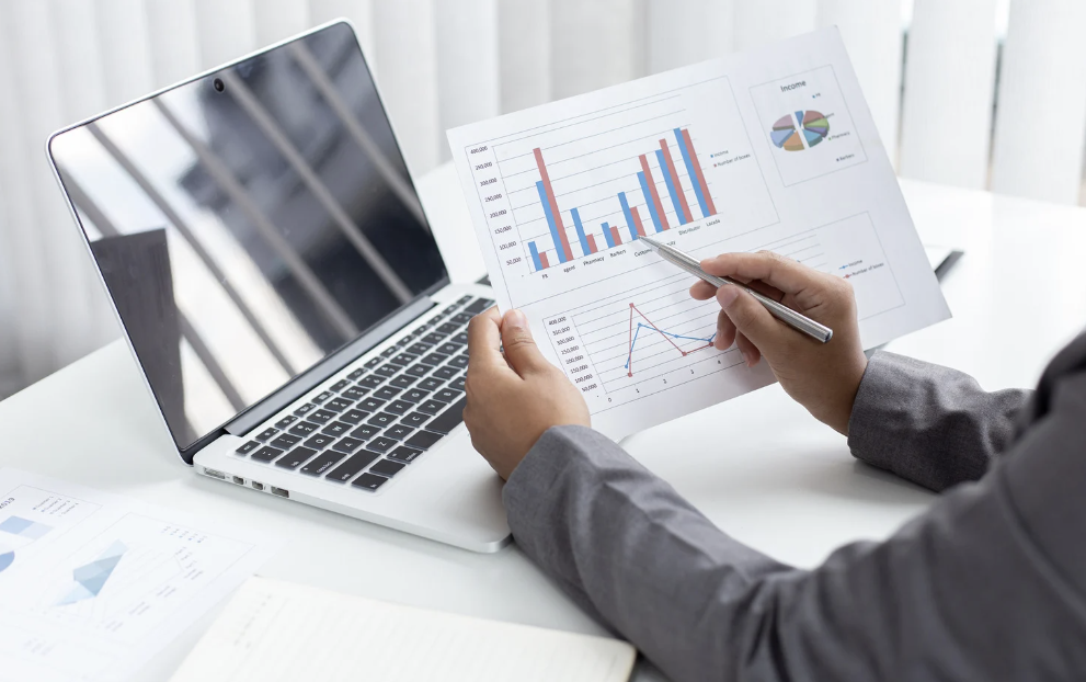 業務フロー改善の事例に学ぶ！無駄を省き生産性を劇的に高める方法